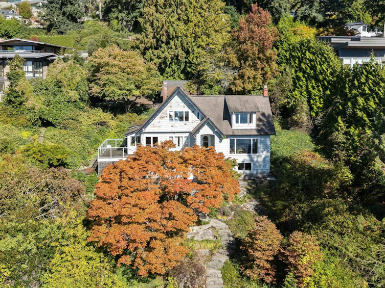 3721 Sunset Lane, West Vancouver, BC, V7V 1N3 - 32