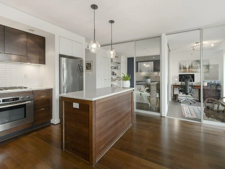 503-1055 Homer Street, Vancouver, BC, V6B 1G3 - 3
