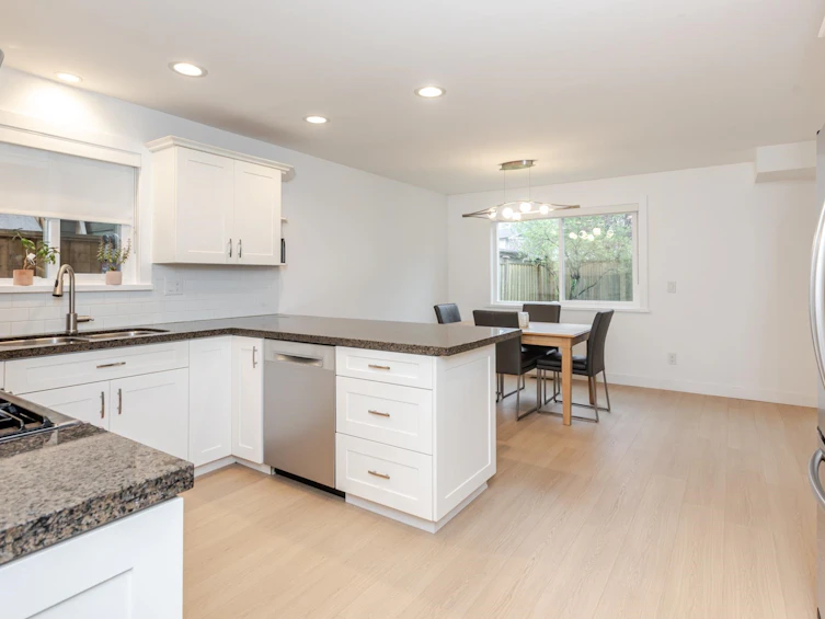2389 Wakefield Drive, Langley, BC, V2Y 1B3 - 10