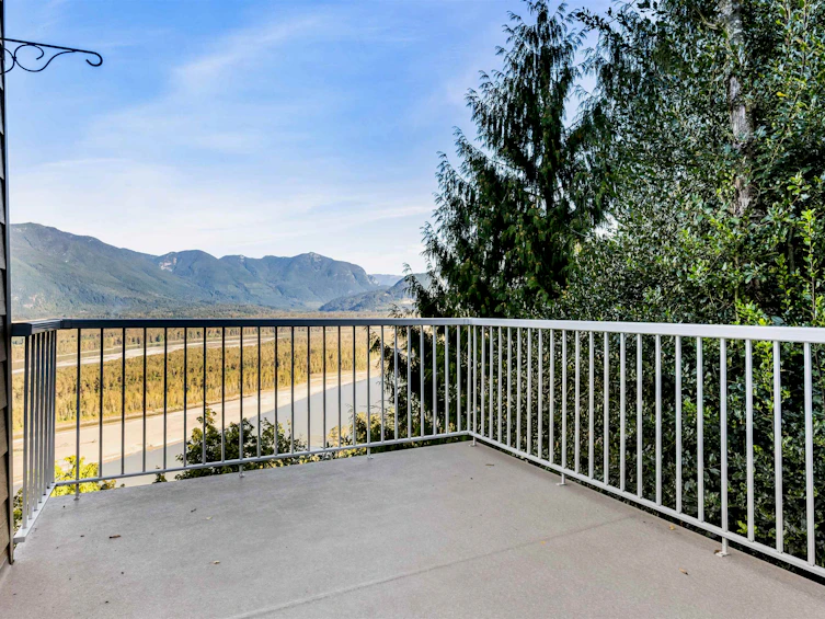 43445 Alameda Drive, Chilliwack, BC, V2R 0J9 - 13