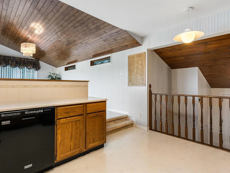 43445 Alameda Drive, Chilliwack, BC, V2R 0J9 - 9