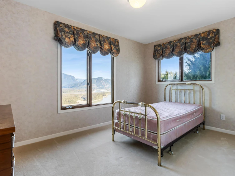 43445 Alameda Drive, Chilliwack, BC, V2R 0J9 - 18