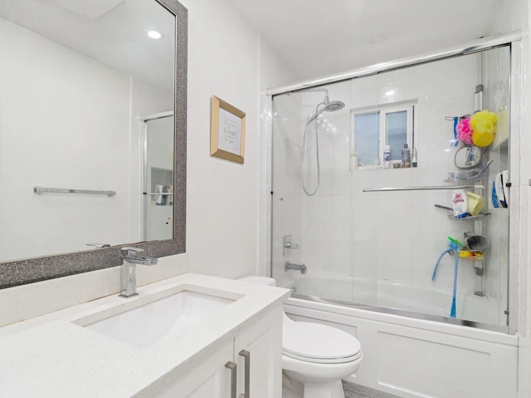 7813 140 Street, Surrey, BC, V3W 5K1 - 9