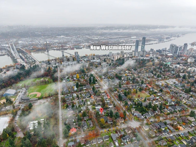 334 Arbutus Street, New Westminster, BC, V3L 2J7 - 22