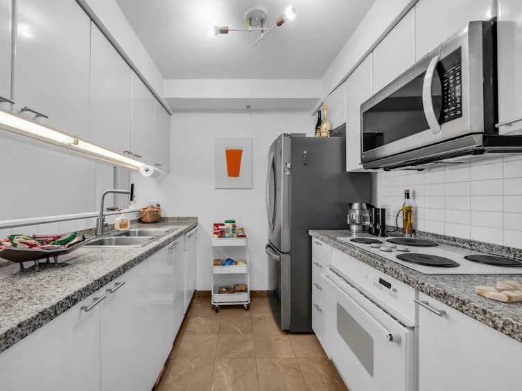 1704-1288 Alberni Street, Vancouver, BC, V6E 4N5 - 3