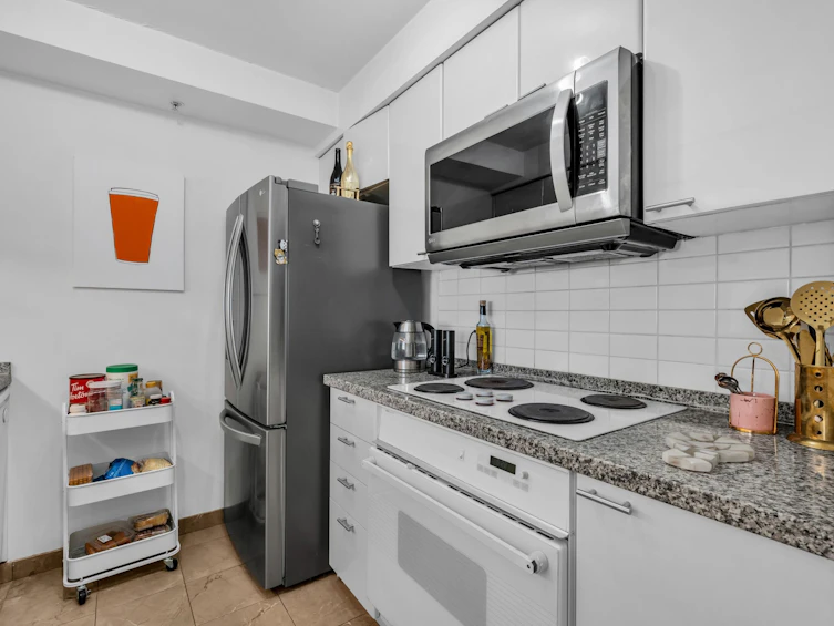 1704-1288 Alberni Street, Vancouver, BC, V6E 4N5 - 4