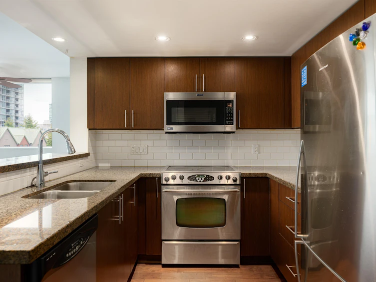 503-125 Milross Avenue, Vancouver, BC, V6A 0A1 - 3