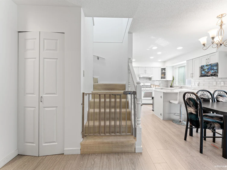 13248 82 Avenue, Surrey, BC, V3W 8Z4 - 9
