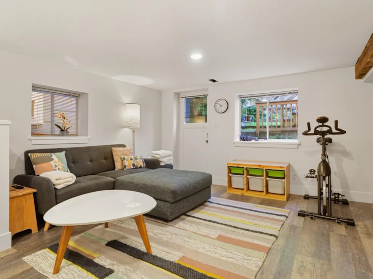 3415 Prince Edward Street, Vancouver, BC, V5V 3X7 - 24