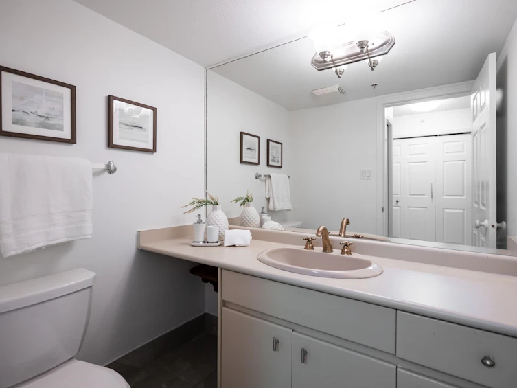 301-1159 Main Street, Vancouver, BC, V6A 4B6 - 30