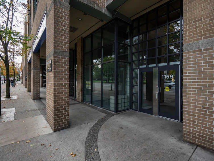 301-1159 Main Street, Vancouver, BC, V6A 4B6 - 35