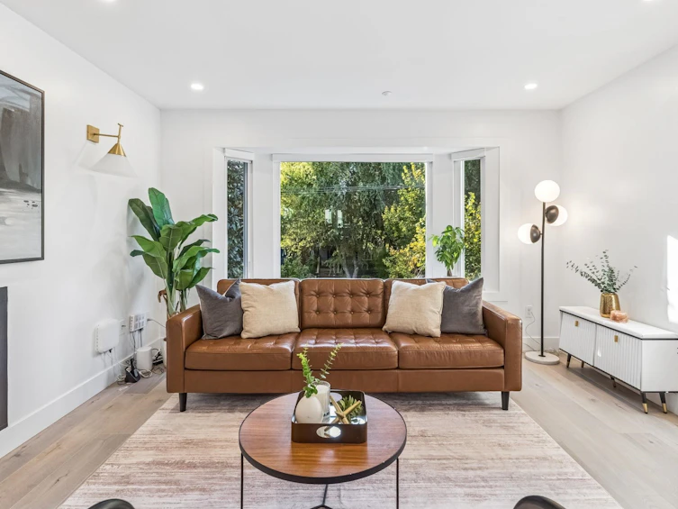 4578 Windsor Street, Vancouver, BC, V5V 4P7 - 4