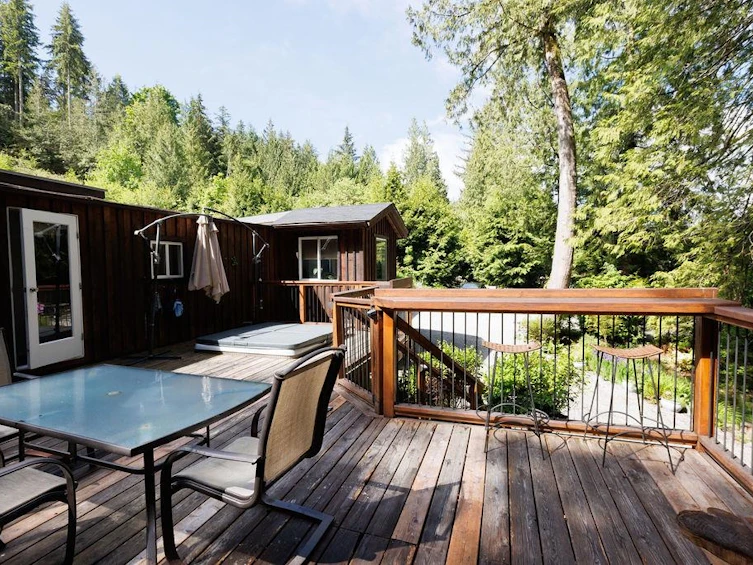 5751 Tillicum Bay Road, Sechelt, BC, V7Z 0C7 - 24