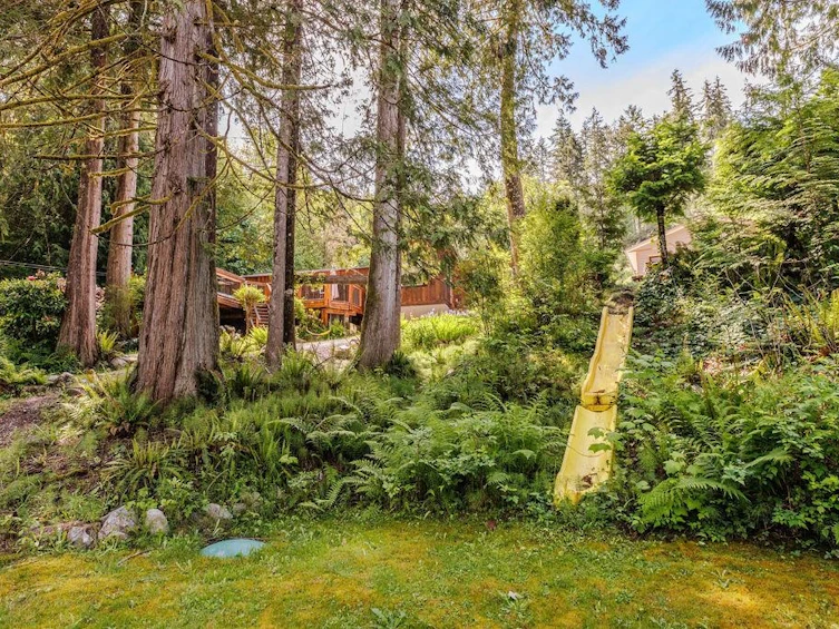 5751 Tillicum Bay Road, Sechelt, BC, V7Z 0C7 - 38