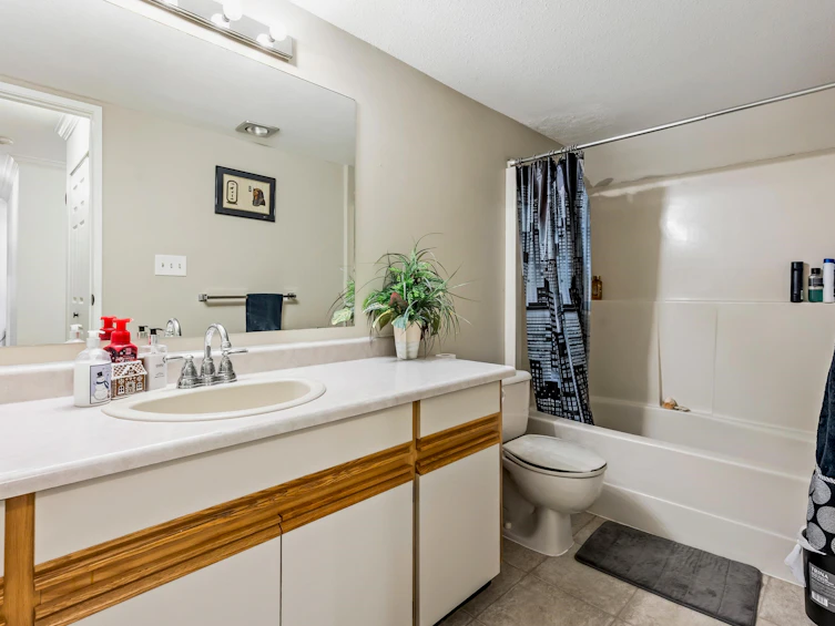 202-2567 Victoria Street, Abbotsford, BC, V2T 2T4 - 16