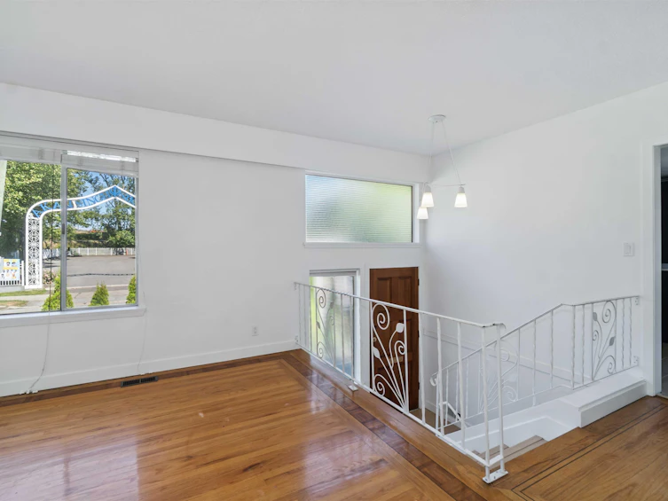 1825 Skeena Street, Vancouver, BC, V5M 3Y2
