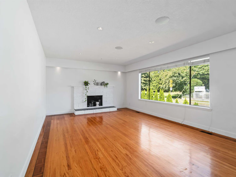 1825 Skeena Street, Vancouver, BC, V5M 3Y2 - 3