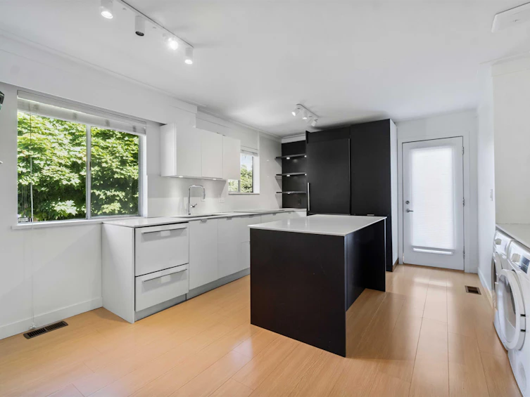 1825 Skeena Street, Vancouver, BC, V5M 3Y2 - 7