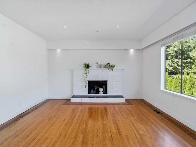 1825 Skeena Street, Vancouver, BC, V5M 3Y2 - 2