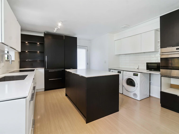 1825 Skeena Street, Vancouver, BC, V5M 3Y2 - 8