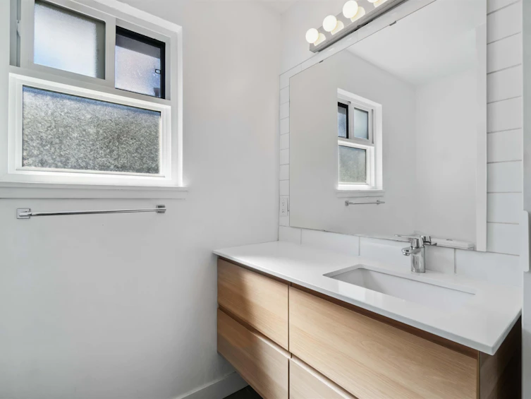 1825 Skeena Street, Vancouver, BC, V5M 3Y2 - 18