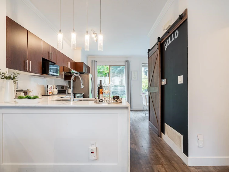 31-15152 62a Avenue, Surrey, BC, V3S 1V1 - 3