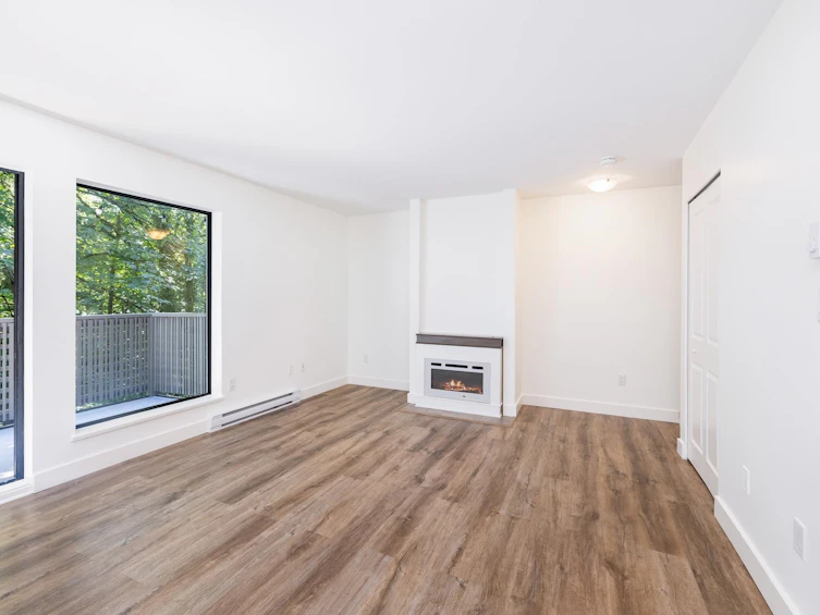 3182 Mountain Highway, North Vancouver, BC, V7K 2H5 - 22