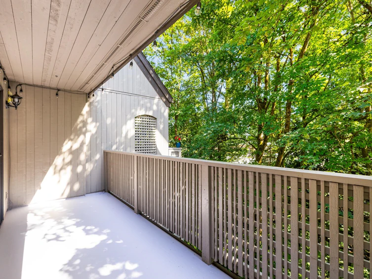 3182 Mountain Highway, North Vancouver, BC, V7K 2H5 - 27