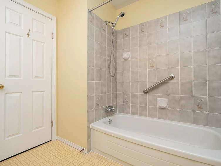 15886 95 Avenue, Surrey, BC, V4N 3B9 - 28