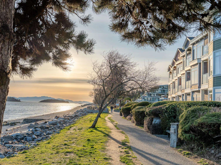 102-5470 Inlet Avenue, Sechelt, BC, V7Z 0H4 - 35