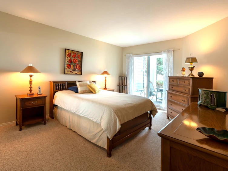 102-5470 Inlet Avenue, Sechelt, BC, V7Z 0H4 - 14