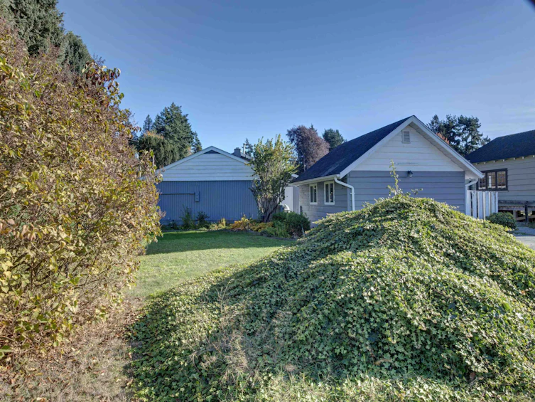 4657 Whitaker Road, Sechelt, BC, V7Z 0E4 - 10