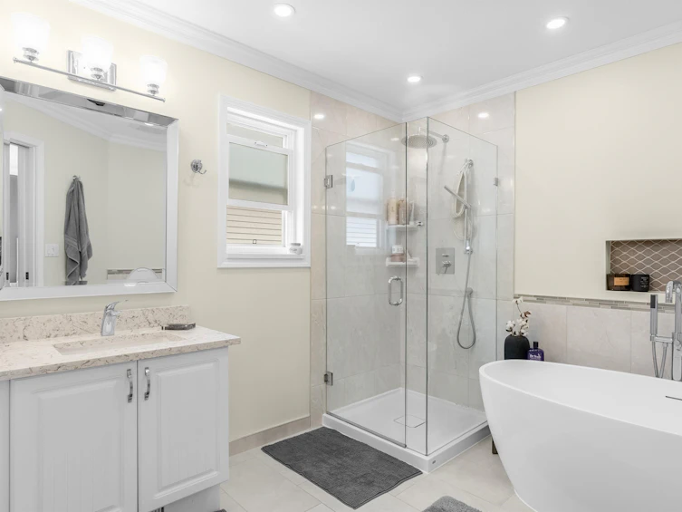 6951 Robson Drive, Richmond, BC, V7C 5T5 - 15