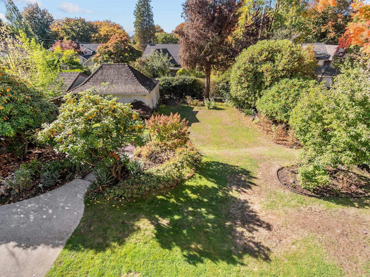 1726 W 32nd Avenue, Vancouver, BC, V6J 3A7 - 12