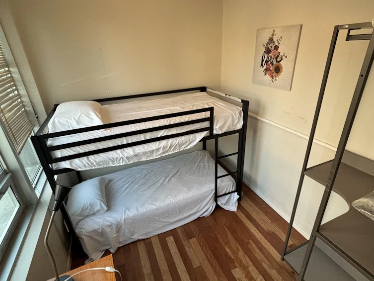 310-989 Nelson Street, Vancouver, BC, V6Z 2S1 - 3