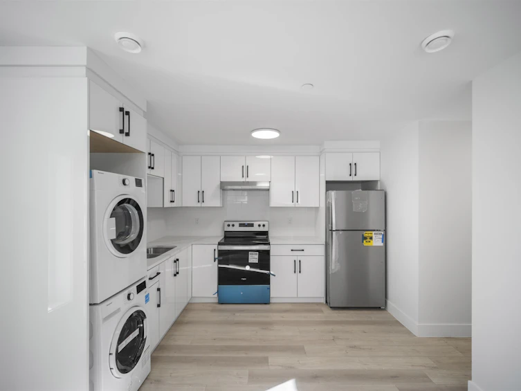 2790 E 49th Avenue, Vancouver, BC, V5S 1K5 - 32