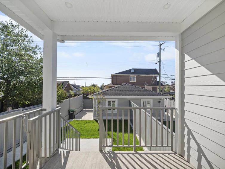 2790 E 49th Avenue, Vancouver, BC, V5S 1K5 - 21