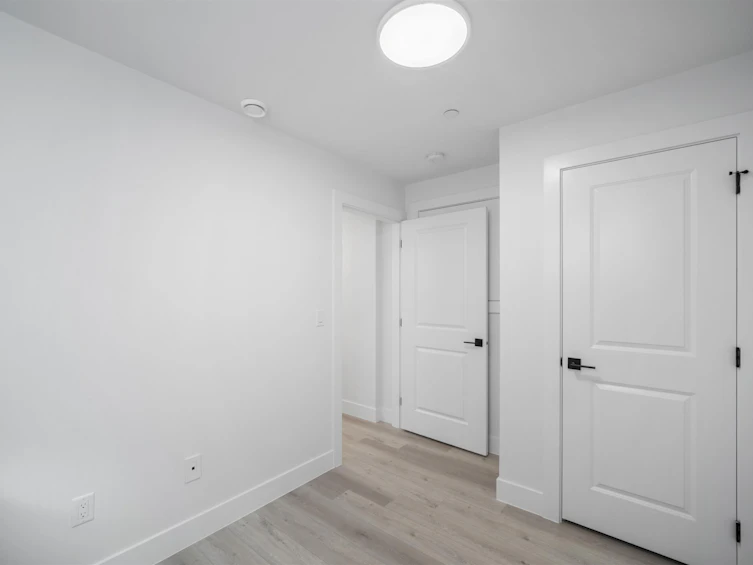 2790 E 49th Avenue, Vancouver, BC, V5S 1K5 - 23