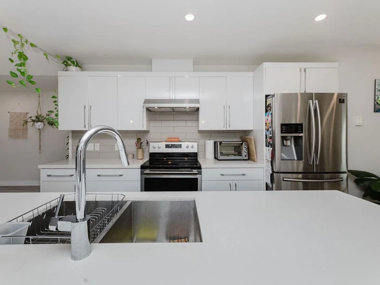 5692 Partridge Way, Sechelt, BC, V7Z 0M4 - 17