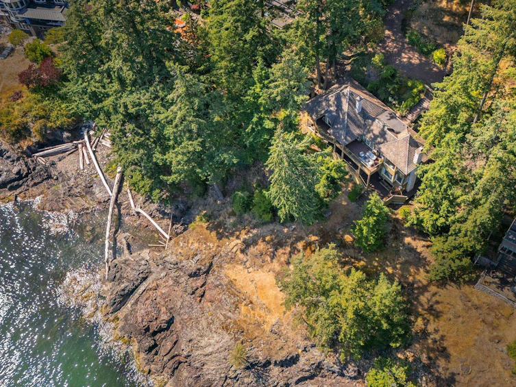 1251 Fairweather Road, Bowen Island, BC, V0N 1G2 - 12