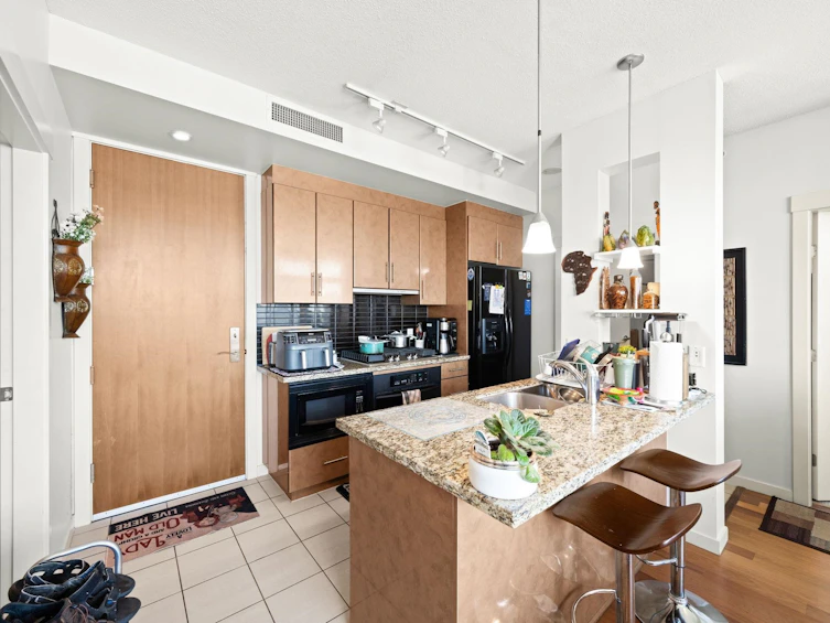 3802-1189 Melville Street, Vancouver, BC, V6E 4T8 - 10