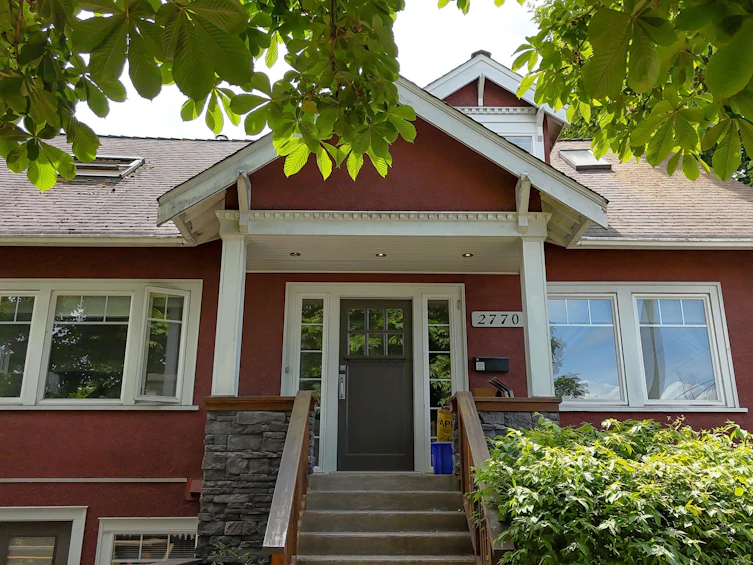2770 W 5th Avenue, Vancouver, BC, V6K 1T4 - 2