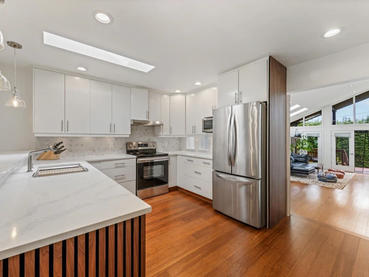 13044 14 Avenue, Surrey, BC, V4A 1G3 - 7