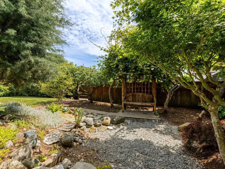13044 14 Avenue, Surrey, BC, V4A 1G3 - 34