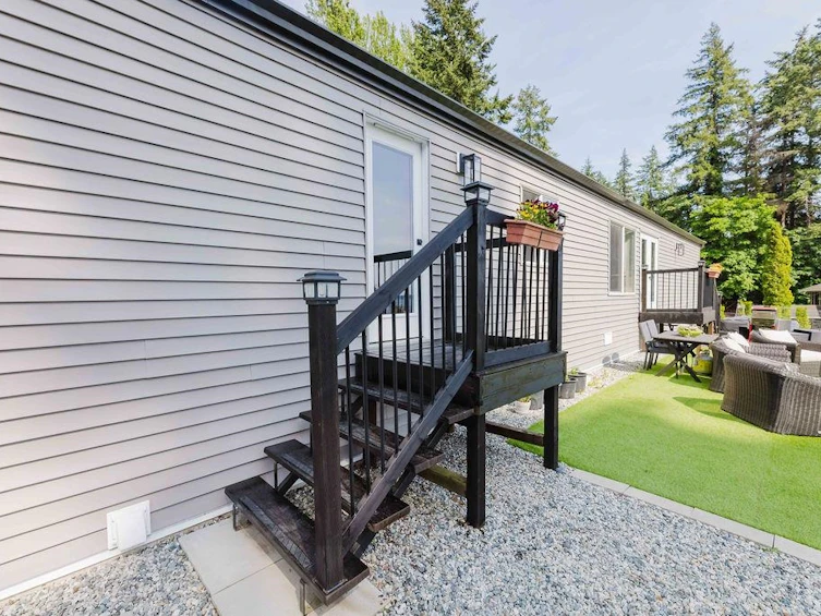 9153 Sunshine Coast Highway, Halfmoon Bay, BC, V7Z 1E9 - 24