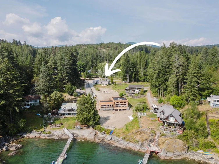 9153 Sunshine Coast Highway, Halfmoon Bay, BC, V7Z 1E9