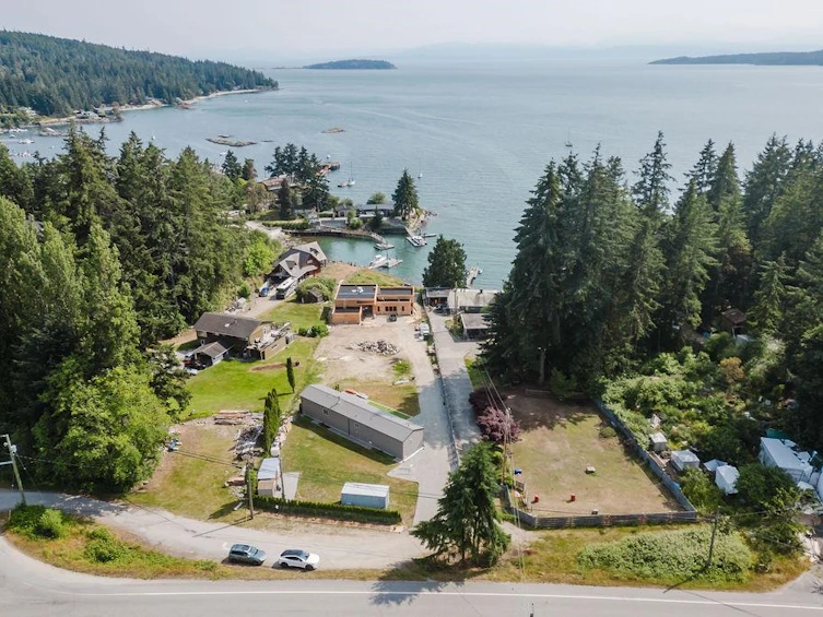 9153 Sunshine Coast Highway, Halfmoon Bay, BC, V7Z 1E9 - 30