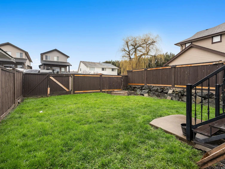34624 5 Avenue, Abbotsford, BC, V2S 8E4 - 35