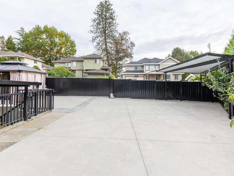 8244 151a Street, Surrey, BC, V3S 8R1 - 35