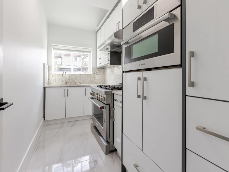 8244 151a Street, Surrey, BC, V3S 8R1 - 10